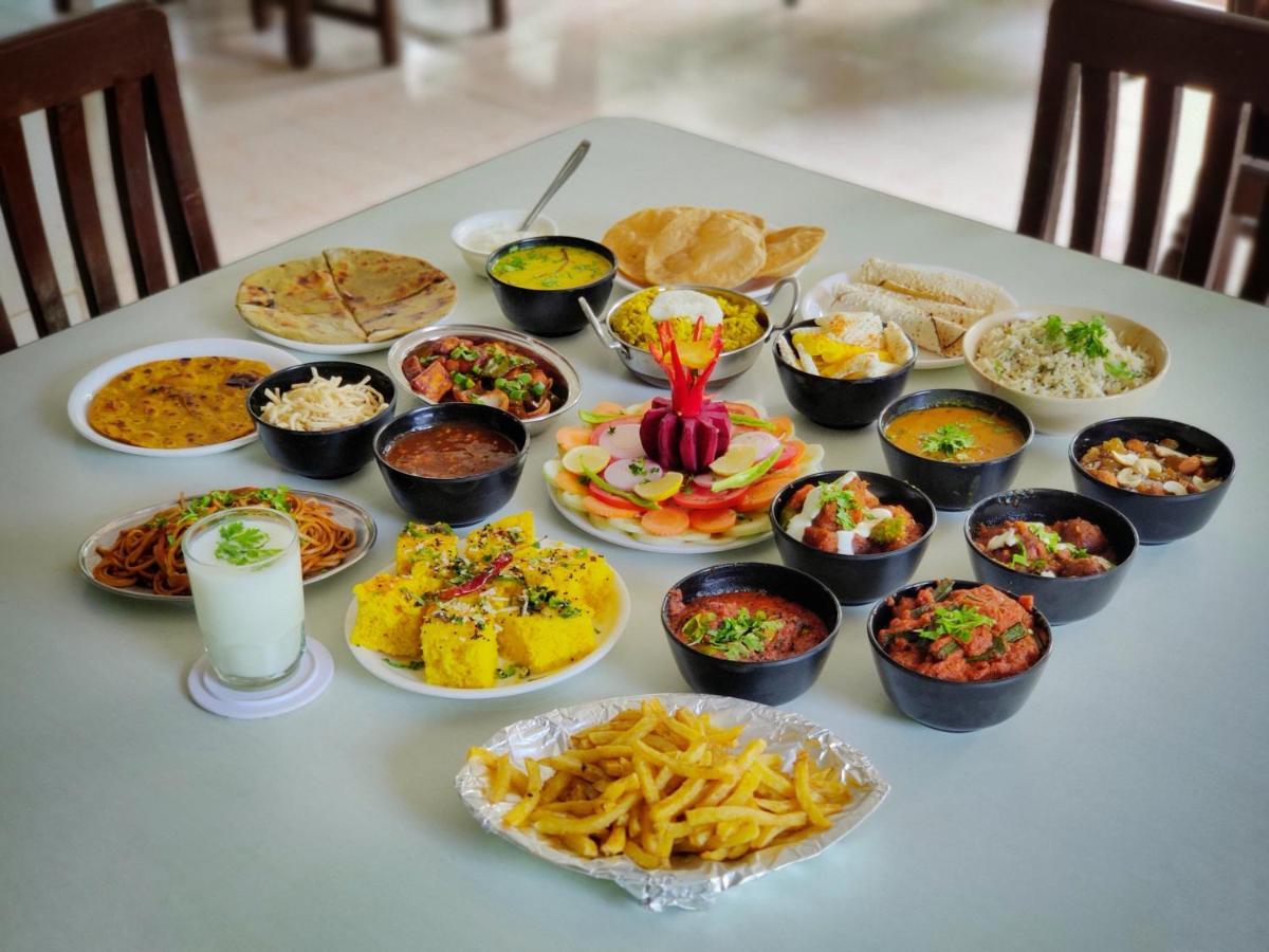Hotel Anil Farmhouse Gir Jungle Resort Sasan Gir Buitenkant foto